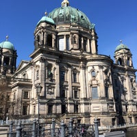 Photo taken at Berlin Cathedral by tsuyosson on 4/23/2015