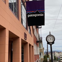 Foto tirada no(a) Patagonia por Hideyuki G. em 12/4/2022
