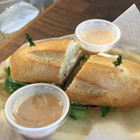 Foto tirada no(a) Sandwich Spot San Diego por Elizabeth F. em 12/16/2015