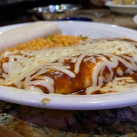 5/2/2021 tarihinde Xavier O.ziyaretçi tarafından La Parrilla Mexican Restaurant'de çekilen fotoğraf
