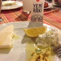 Photo taken at Cumhur Kaptan Balık Restoran by Esra A. on 10/31/2015