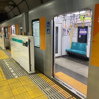 Photo taken at Den-en-toshi Line Futako-tamagawa Station (DT07) by 白身魚 on 4/13/2024