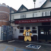 Снимок сделан в Newport Beach Brewing Co. пользователем Anna H. 11/28/2016