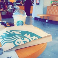 Foto diambil di Starbucks oleh Barış pada 10/20/2020