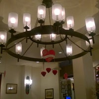 2/10/2016 tarihinde Diane S.ziyaretçi tarafından Marbella Restaurant'de çekilen fotoğraf