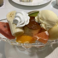 Photo taken at Takano Fruit Parlour by Geko G. on 1/7/2024