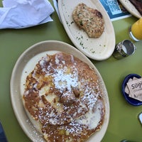 Photo taken at Snooze, an A.M. Eatery by Alan on 4/17/2021