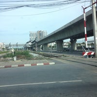 Photo taken at [Construction Site] MRT บางซ่อน (Bang Son) PP15 by Korakoda A. on 8/16/2013