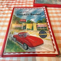 Photo taken at Dell Rhea&amp;#39;s Chicken Basket by Lucille F. on 8/16/2023