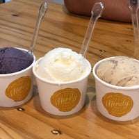 6/27/2018 tarihinde Shawn P.ziyaretçi tarafından Merely Ice Cream'de çekilen fotoğraf