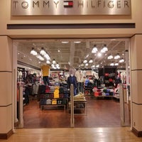 Tommy Hilfiger - 2 tips from 207 visitors