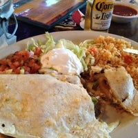 Photo taken at Flip Flops Cantina Grille by Pat T. on 9/29/2012