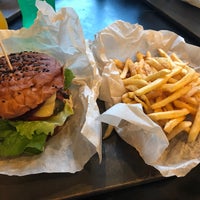 9/5/2017에 Kate S.님이 Ghetto Burger에서 찍은 사진