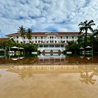 Photo taken at Raffles Grand Hotel d&amp;#39;Angkor by Monтιəl on 6/1/2024