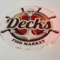 Foto scattata a Decks Fish Market da David S. il 2/16/2014