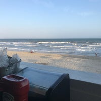 Photo taken at Molly&amp;#39;s Beachside Bar &amp;amp; Grill at the DoubleTree by Hilton Pier by b k. on 7/2/2017