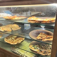 Foto scattata a PO5 Pizza Lounge (Pizza on 5th) da Malinda il 7/15/2022