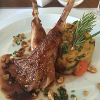 Foto tirada no(a) O Bairro por Ivo R. em 8/15/2014