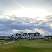 Foto tirada no(a) Zavidovo PGA National Golf Club por Phil em 4/18/2021