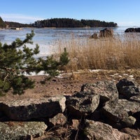 Photo taken at Toppelundin uimaranta by Peik A. on 3/8/2014