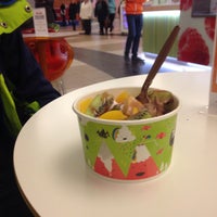 Photo taken at Tutti Frutti by Ann V. on 12/5/2015