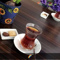 Das Foto wurde bei Caffe Notte von Zehra Ş. am 2/27/2017 aufgenommen