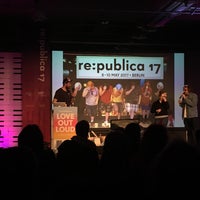 Photo taken at Stage 5 | re:publica by Der Brüsseler 🇪🇺 on 5/9/2017