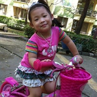 Photo taken at Playground @ Soi The Parkland by Suparat P. on 10/27/2012