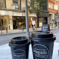Foto diambil di Magado Specialty Coffee oleh Dilara Ç. pada 2/17/2020