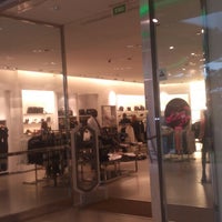 zara carre senart