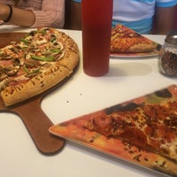 3/26/2016 tarihinde Alejandro S.ziyaretçi tarafından Buba&amp;#39;s Delicious Pizza Galeana'de çekilen fotoğraf