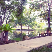 Photo taken at สวนสาธารณะเสนานิคม 1 by Thirayada on 11/11/2012