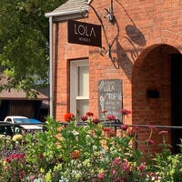Foto tirada no(a) The Lola House por Valerie M. em 8/23/2021