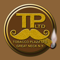 Photo prise au Tobacco Plaza par Tobacco Plaza le8/1/2013