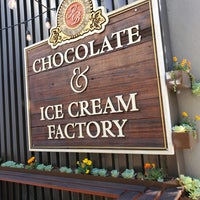 Photo taken at Anettes Chocolate Factory by Coach B. on 6/21/2021