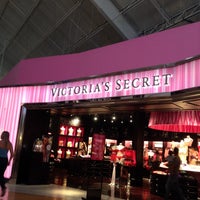 victoria secret canada phone number