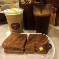 Photo taken at OldTown White Coffee by Adele H. on 2/3/2014