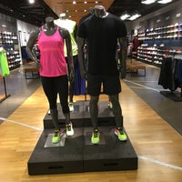 Nike store jakarta barat hot sale