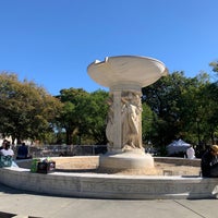 Photo taken at Dupont Circle Fountain (Samuel Francis Du Pont Memorial Fountain) by Cesar P. on 10/16/2022