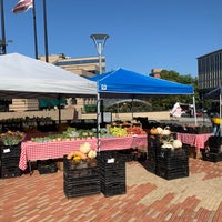 Photo taken at The Farmer&amp;#39;s Market @ UDC by Cesar P. on 10/15/2022