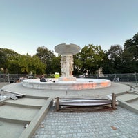 Photo taken at Dupont Circle Fountain (Samuel Francis Du Pont Memorial Fountain) by Cesar P. on 9/20/2023