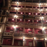 11/29/2014에 Ciro A.님이 Teatro Bellini에서 찍은 사진