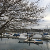 2/19/2019 tarihinde Veronika Z S.ziyaretçi tarafından The Oak Bay Marina'de çekilen fotoğraf