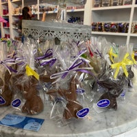 Photo taken at Peterbrooke Chocolatier of Winter Park by A M. on 3/18/2020