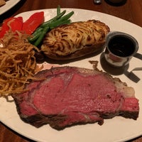 Photo taken at The Keg Steakhouse + Bar - Dunsmuir by Lulu P. on 3/10/2020