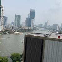 Photo taken at Chatrium Hotel Riverside Bangkok by R🪭 on 5/4/2024