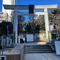 Photo taken at Nogi-jinja Shrine by テクノタ on 1/4/2024