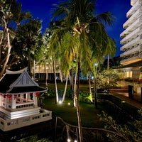 รูปภาพถ่ายที่ Andaman Lounge @ Hilton Phuket Lobby โดย Gunz O. เมื่อ 2/9/2023