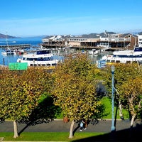 Photo taken at San Francisco Bay Boat Cruises by Gunz O. on 11/12/2021