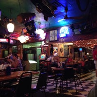 7/18/2014 tarihinde Mary T.ziyaretçi tarafından Sanford Lake Bar and Grill'de çekilen fotoğraf